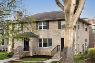 Building Photo - 606 S Fess Ave