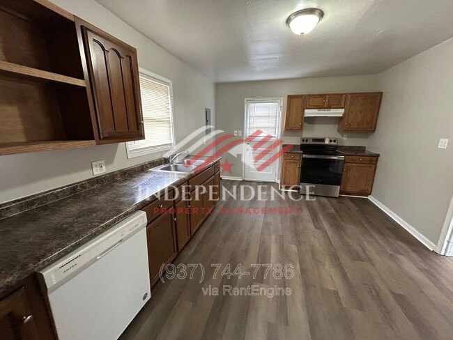 Building Photo - 4381 Marlowe St