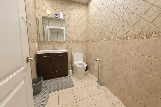 Building Photo - 3683 John F. Kennedy Blvd