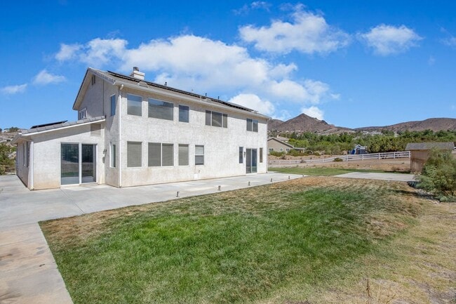 Building Photo - 34122 Courtney Terrace