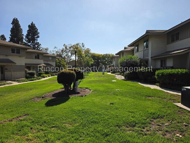 Building Photo - 8566 Truckee Dr