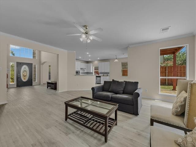 Building Photo - 5609 Freedom Ln