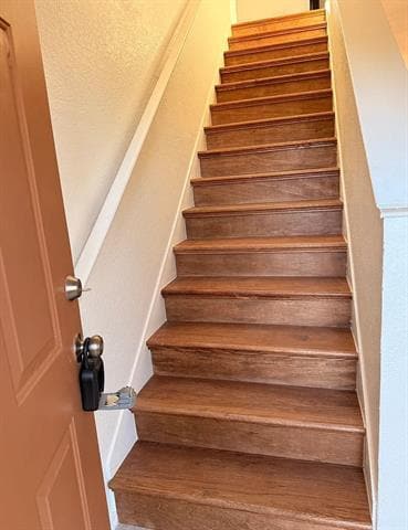 Building Photo - 901 Mill Branch Dr