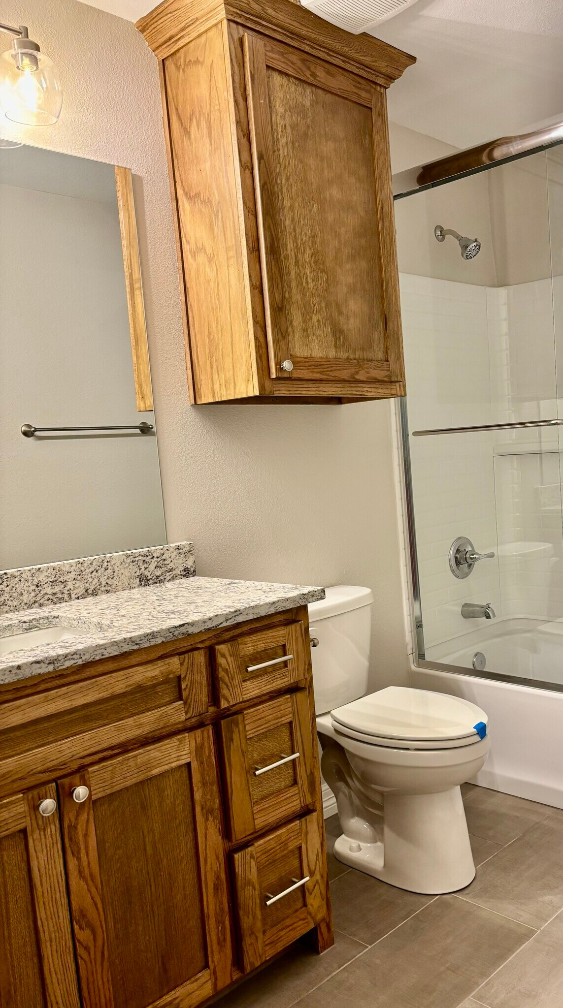 master bath - 402 Lake Lamond Rd