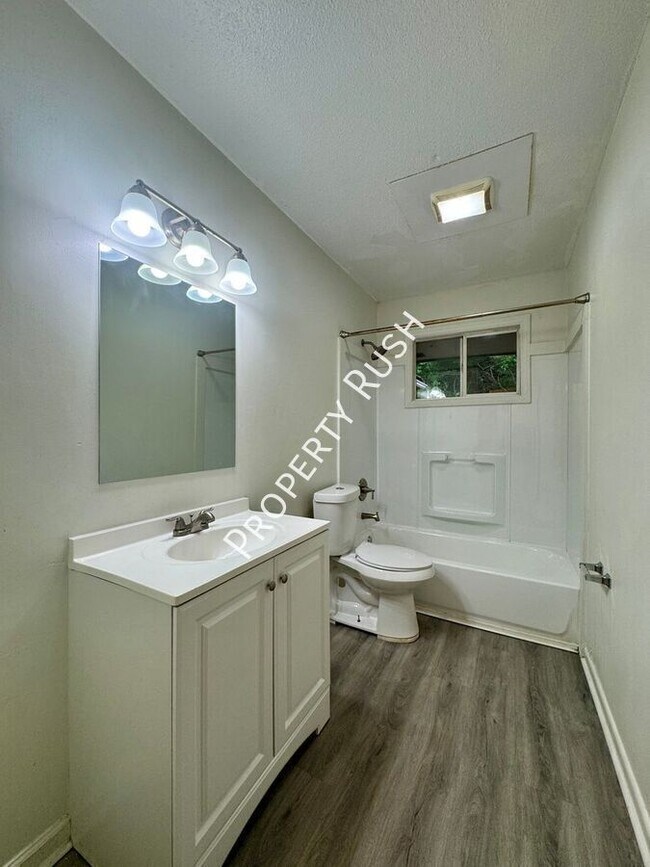 Building Photo - 4041 Arbor Pl Ln
