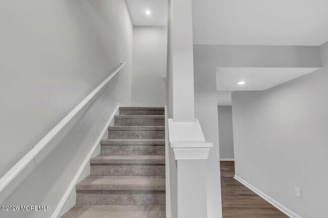 Building Photo - 1 L Wendowski St