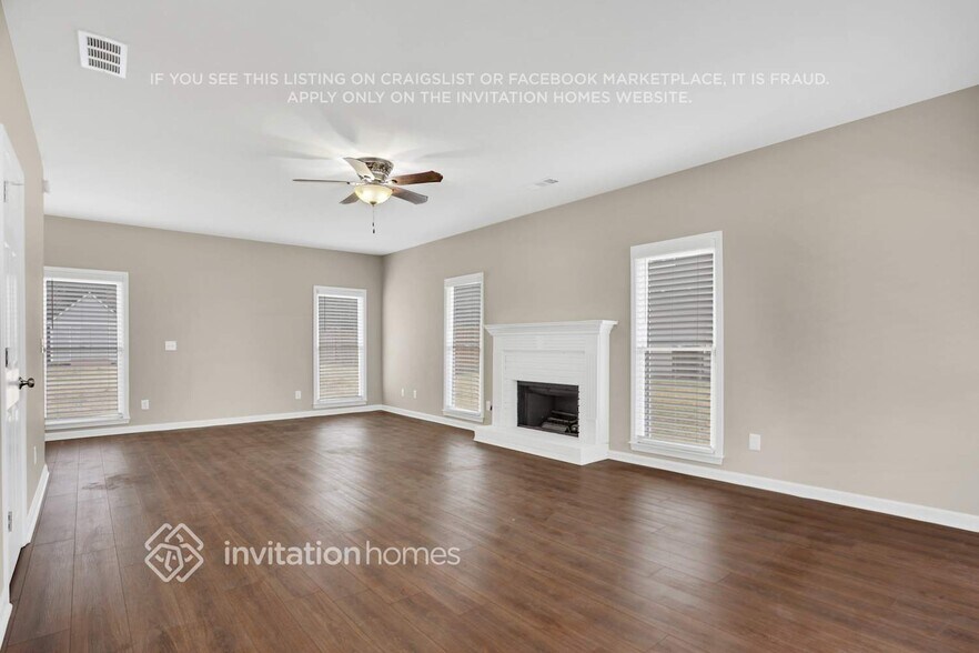 Building Photo - 5504 Millers Creek Dr