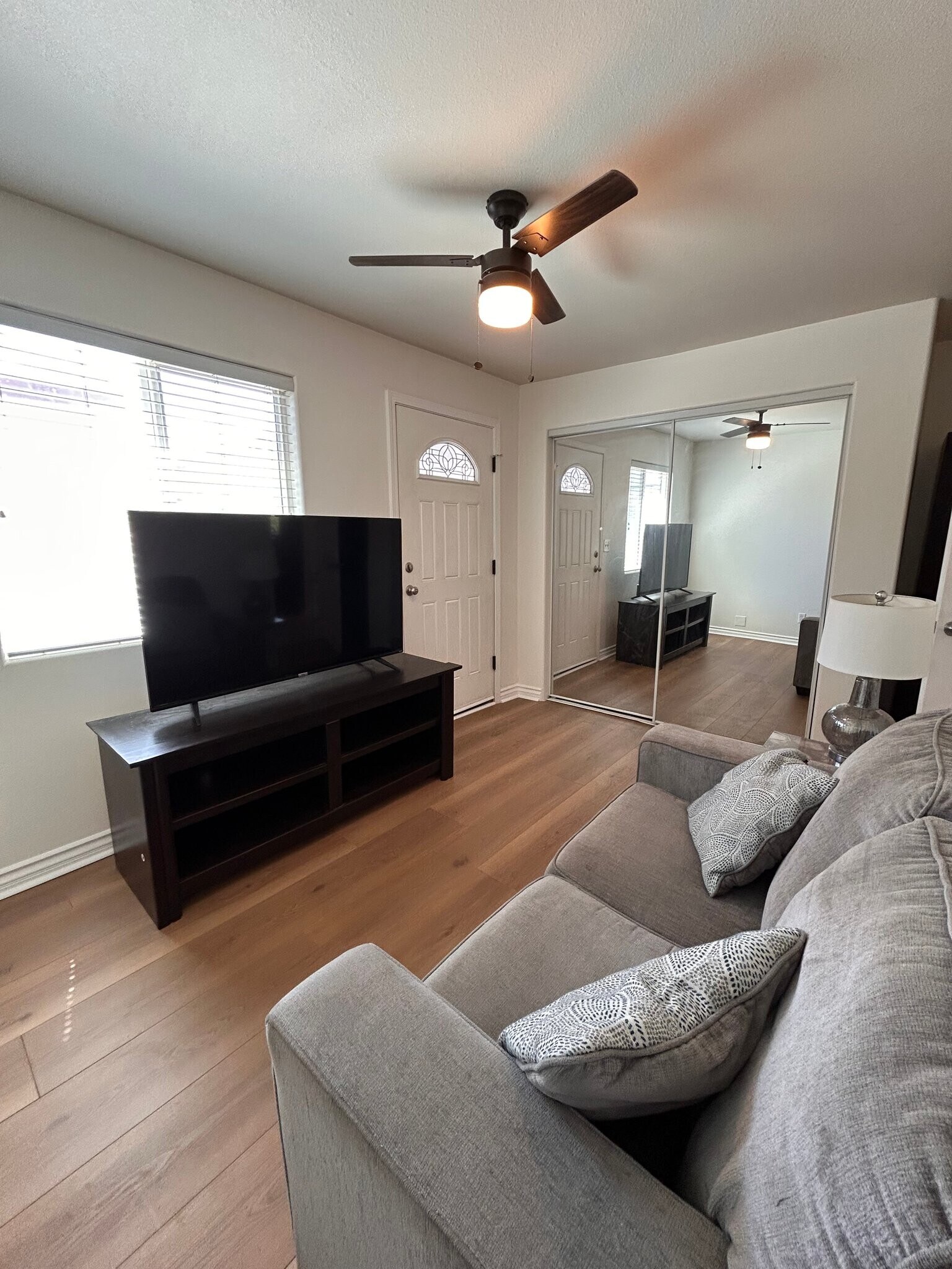 Building Photo - 1366 N Soto St