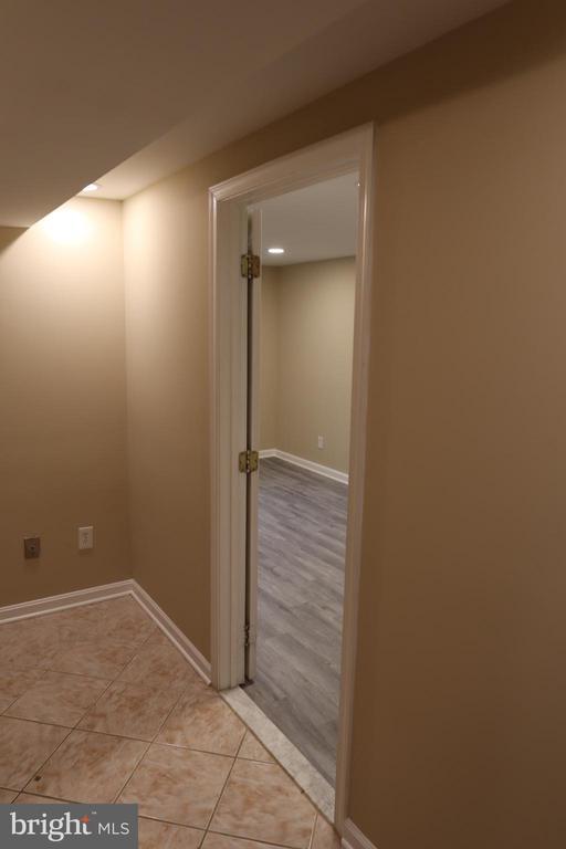 Building Photo - 11202 Troy Rd