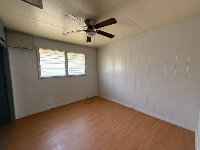 Building Photo - Single level 3 bedroom/1.5 Bath