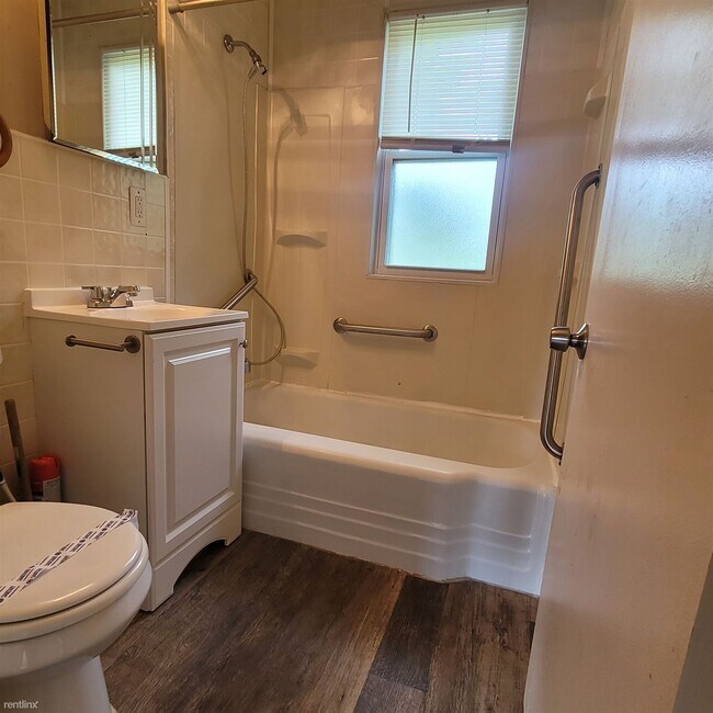 Building Photo - 3 br, 2 bath House - 6811 N Venoy Rd