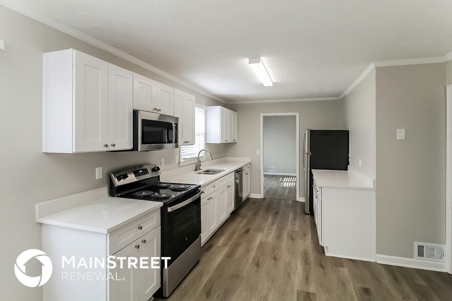 Building Photo - 4481 Buckingham Cir