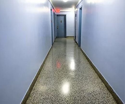 Building Photo - 90-11 35th Ave