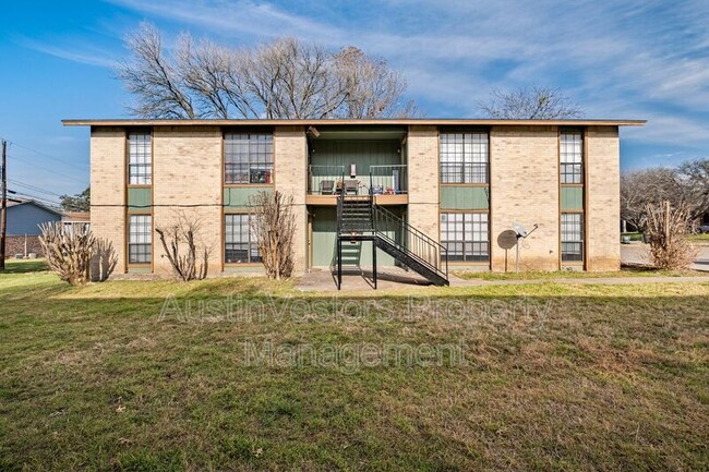 Primary Photo - 301 Craddock Ave