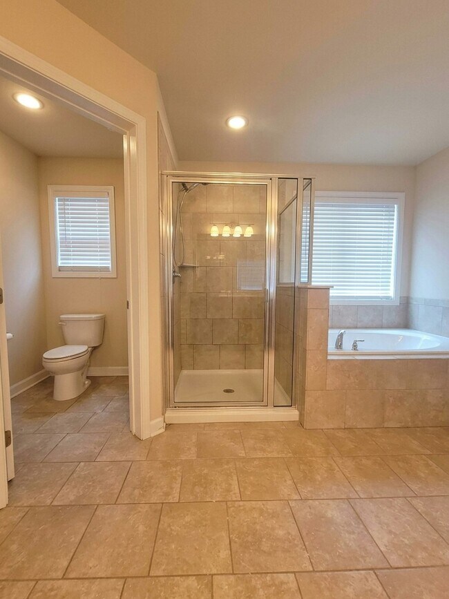 Building Photo - 7055 Jamestown Dr