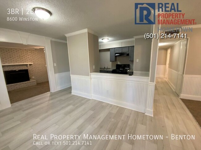 Building Photo - Newly Renovated 3-bedroom 2-bath House in ...