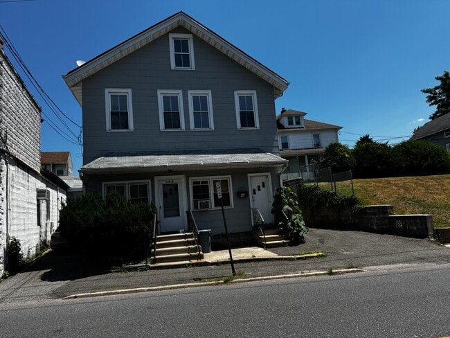 Building Photo - 226 Glen Cove Ave