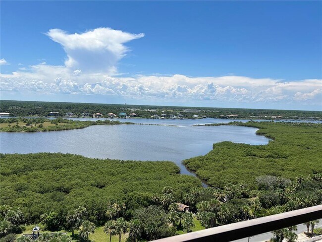 Building Photo - 1601-1601 N Central Ave