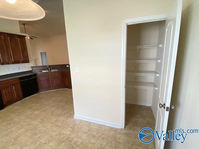 Building Photo - 4828 SE Canterwood Dr