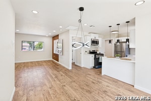 Building Photo - 504 Willow Dr