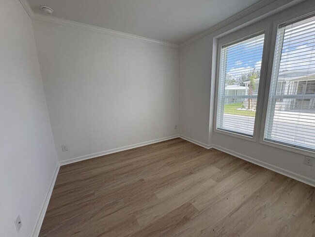Building Photo - 1643 Voyager Dr