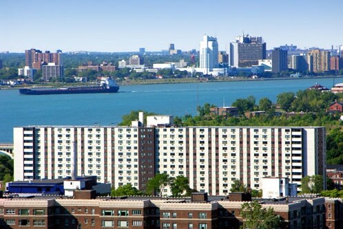 Jeffersonian Houze Free Parking Detroit Mi Apartment Finder