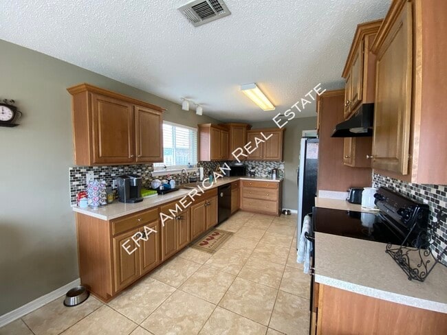 Building Photo - 2205 Gozo Ct