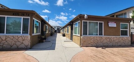 Building Photo - 1 MO Free!! Delightful Cottage Style Apartment in heart of Normal Heights!