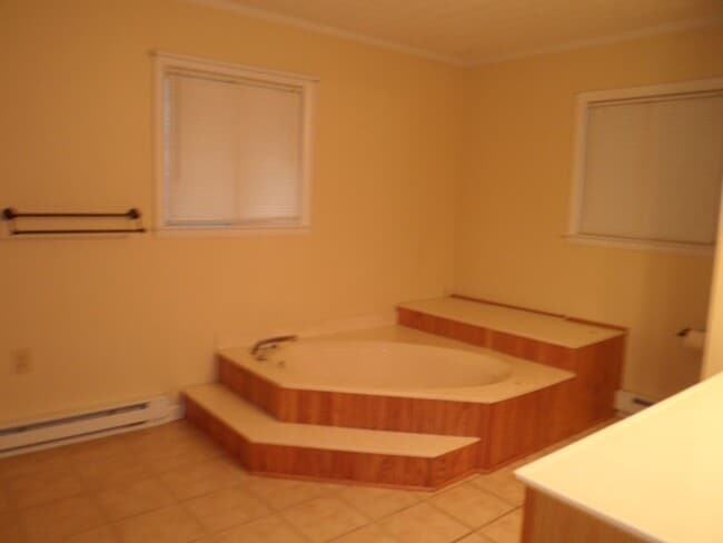 Building Photo - 1068 Monteith Branch Rd