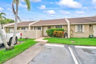 Building Photo - 10240 Boca Bend W