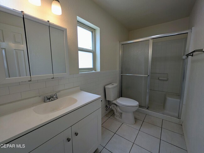 Building Photo - 8921 Mt Olympus Dr