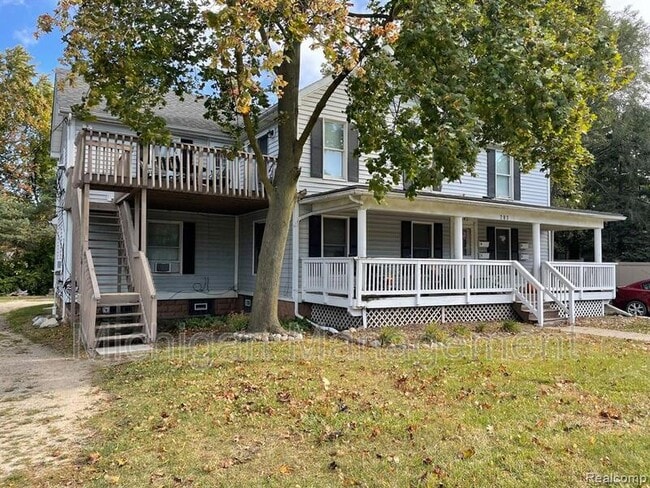 Building Photo - 283 E Ann Arbor Trail