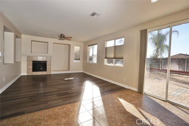 Building Photo - 35829 Country Park Dr