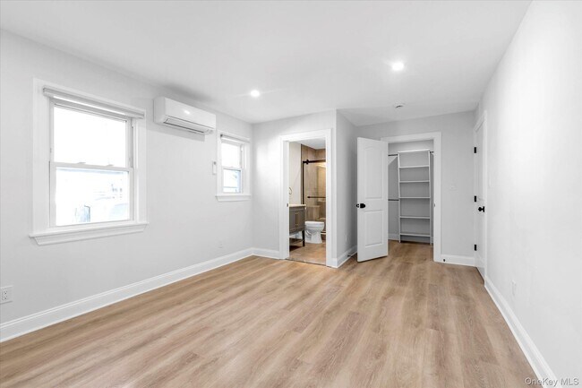 Building Photo - 71 Haven Ave