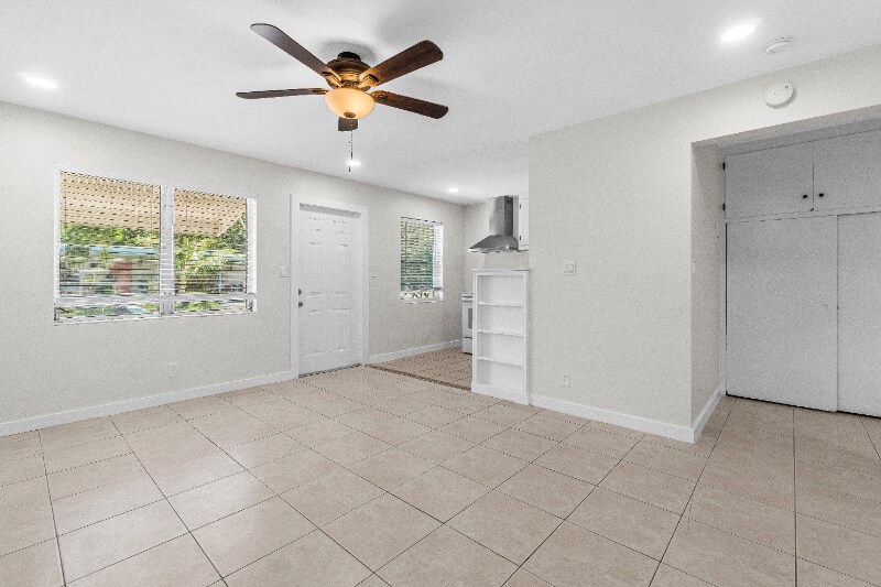 Building Photo - 1790 Redbank Rd