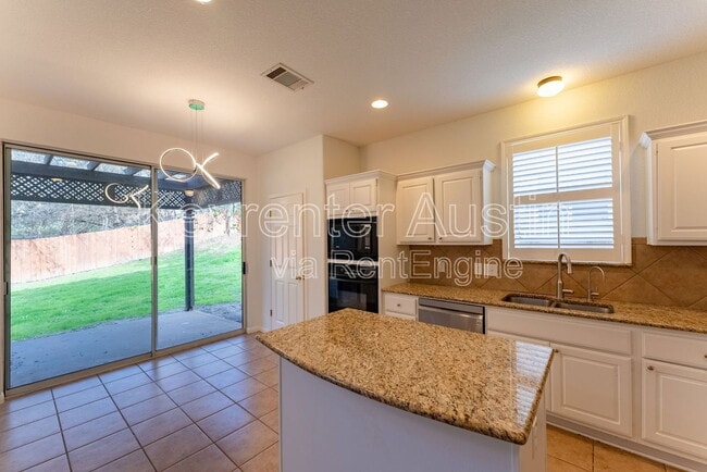 Building Photo - 12608 Appaloosa Chase Dr