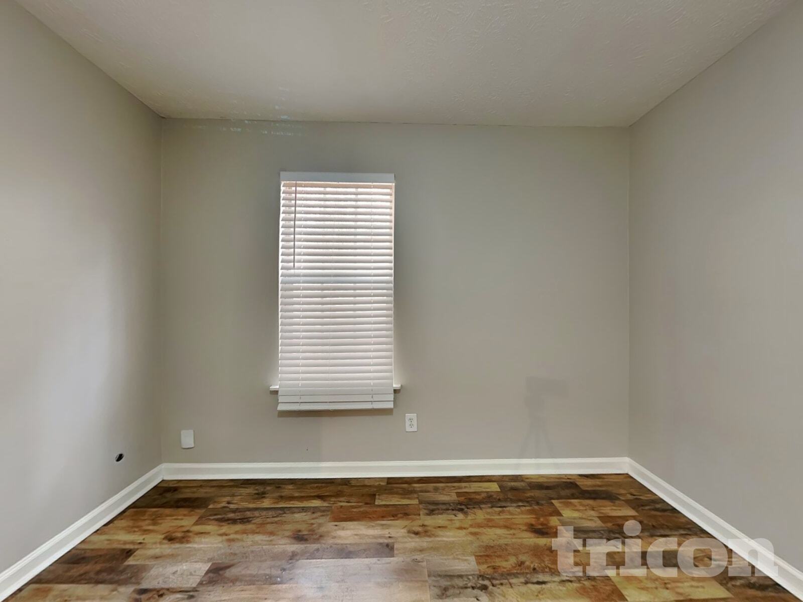 Building Photo - 270 Hayward Ln