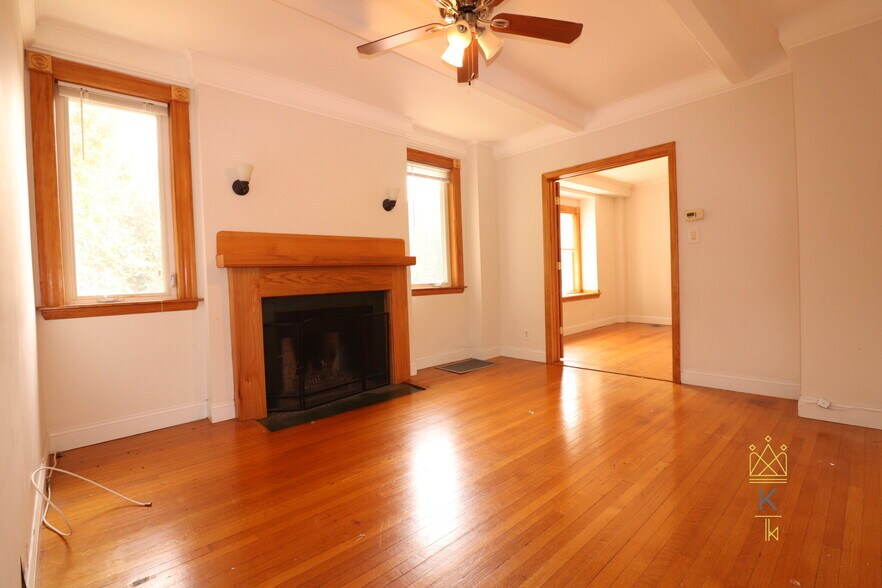 Building Photo - 111 Longwood Ave