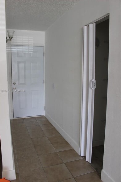 Building Photo - 4050 NW 135th St
