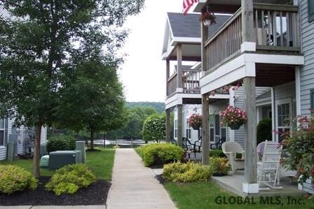 Building Photo - 161 Riverwalk Way