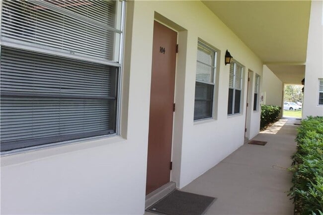 Building Photo - ANNUAL RENTAL 1/1 COMING SOON 55+