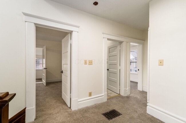 Building Photo - 61 Sherman Ave