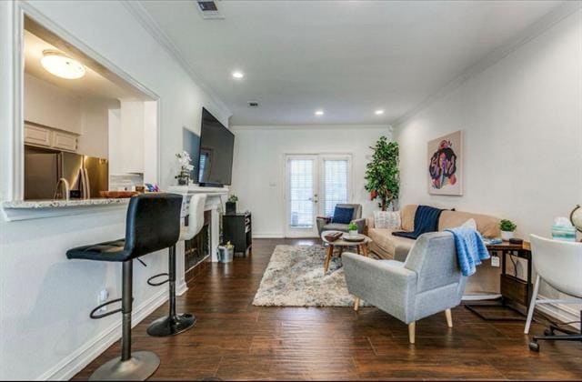 Building Photo - 3550 Country Square Dr