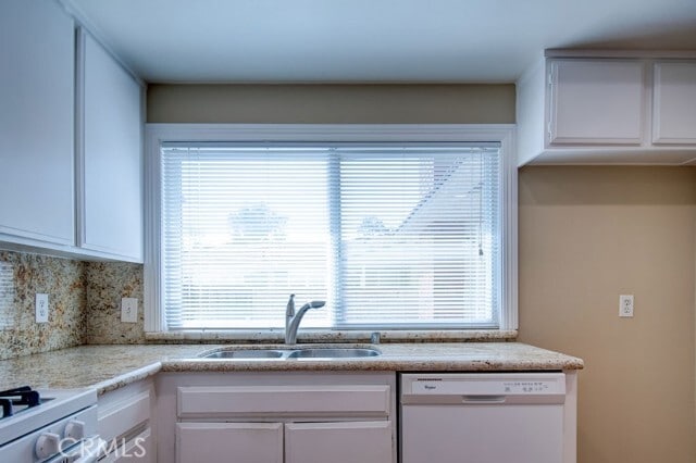 Building Photo - 17275 Candleberry