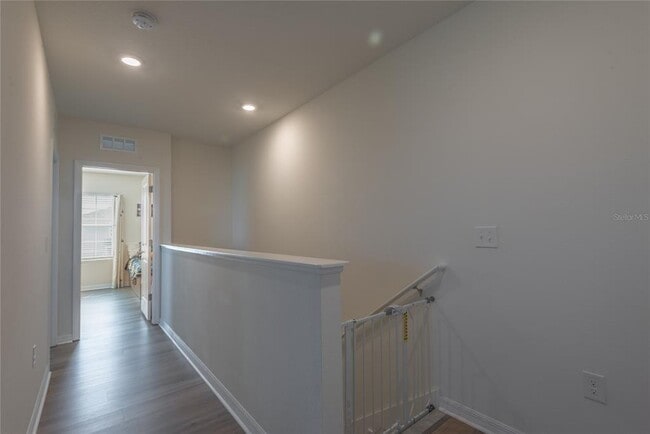 Building Photo - 3005 Suncoast Blend Dr