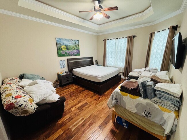 Building Photo - Belmont Community | 5 Bedroom | 3.5 Bath  — Move-In Ready July 2026