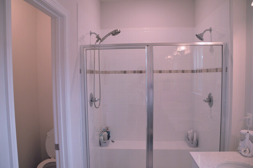 Master Bathroom - 22277 Sims Ter
