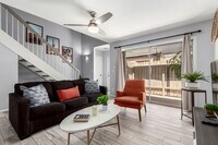 Building Photo - Scottsdale Condo
