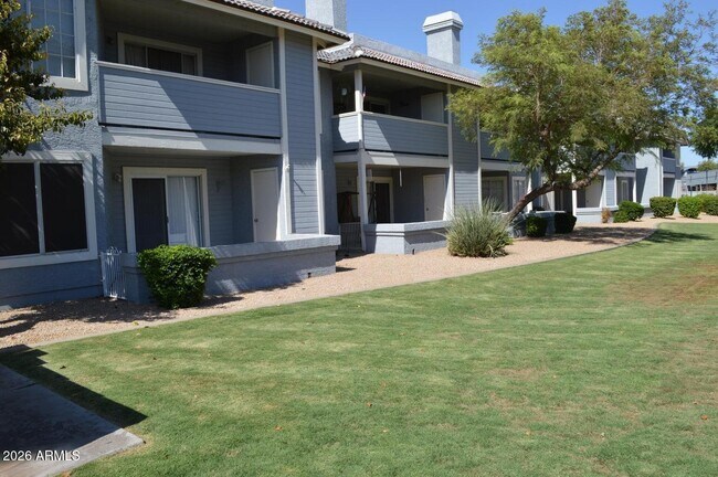 Building Photo - 2910 W Marconi Ave
