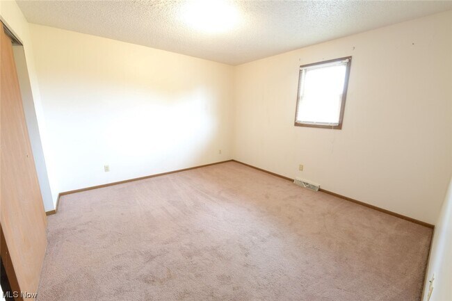 Building Photo - 1328 Richey Rd